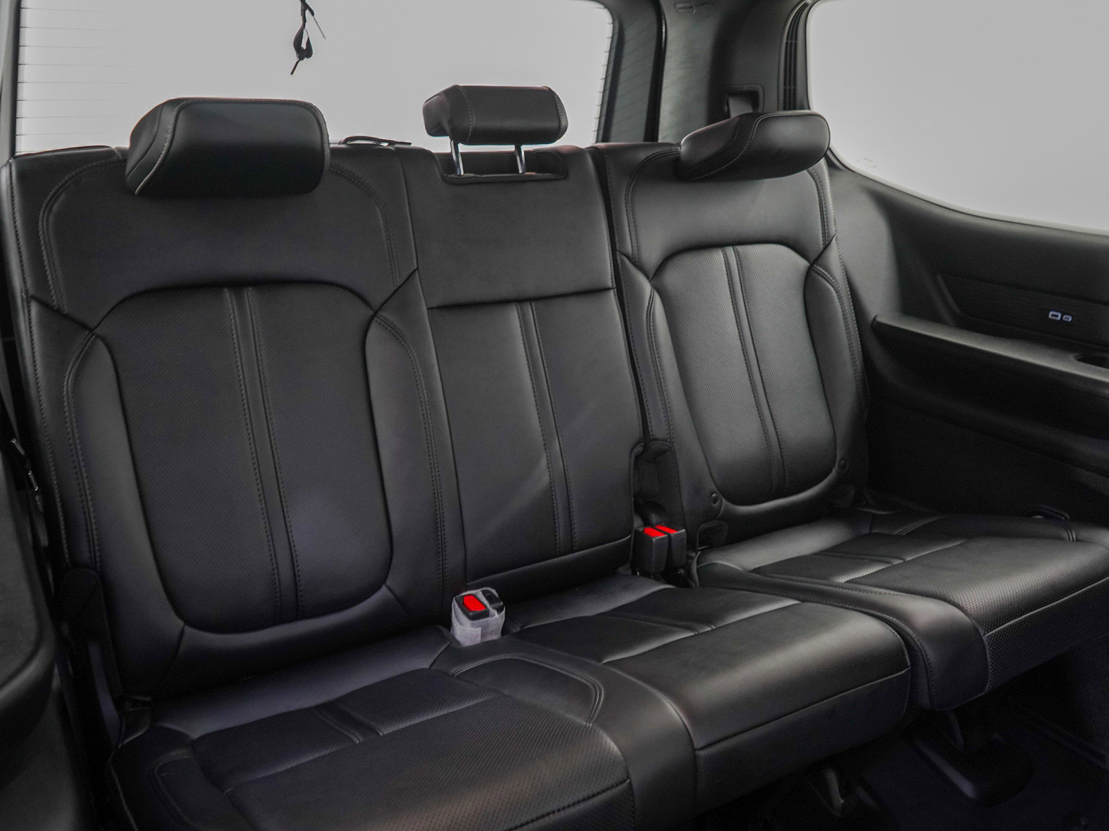 Used 2024 Jeep Wagoneer Series II image 17