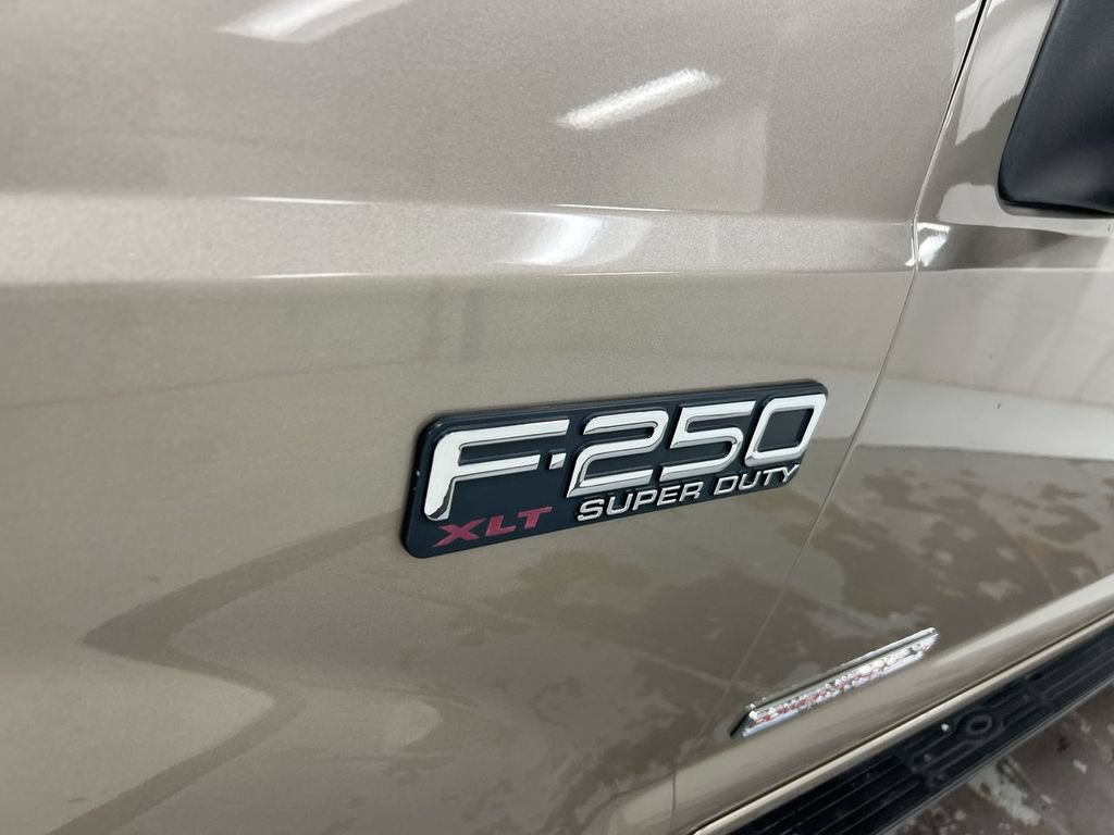Used 2003 Ford F250 XL RWD image 24