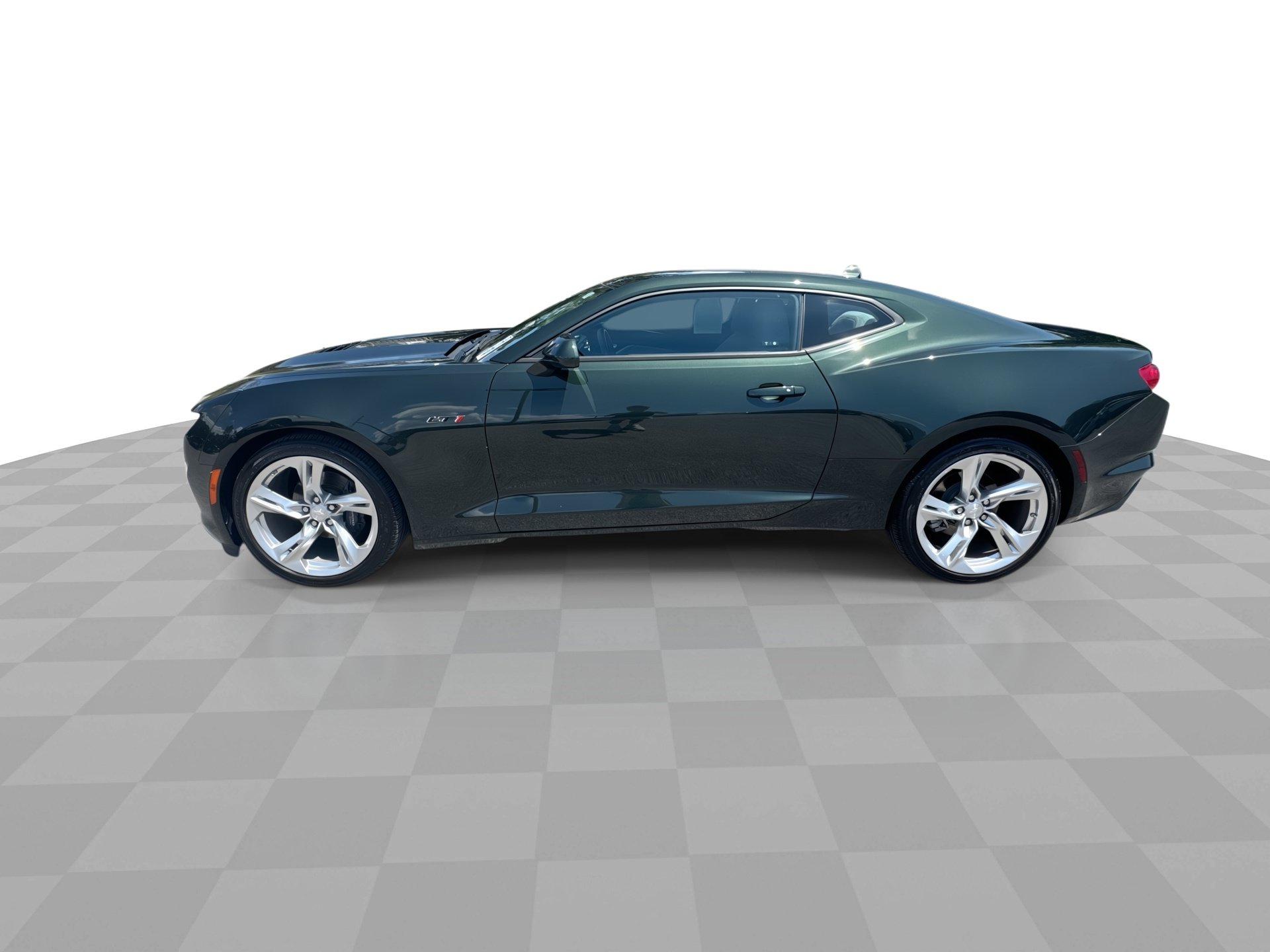 Used 2020 Chevrolet Camaro LT RWD image 5