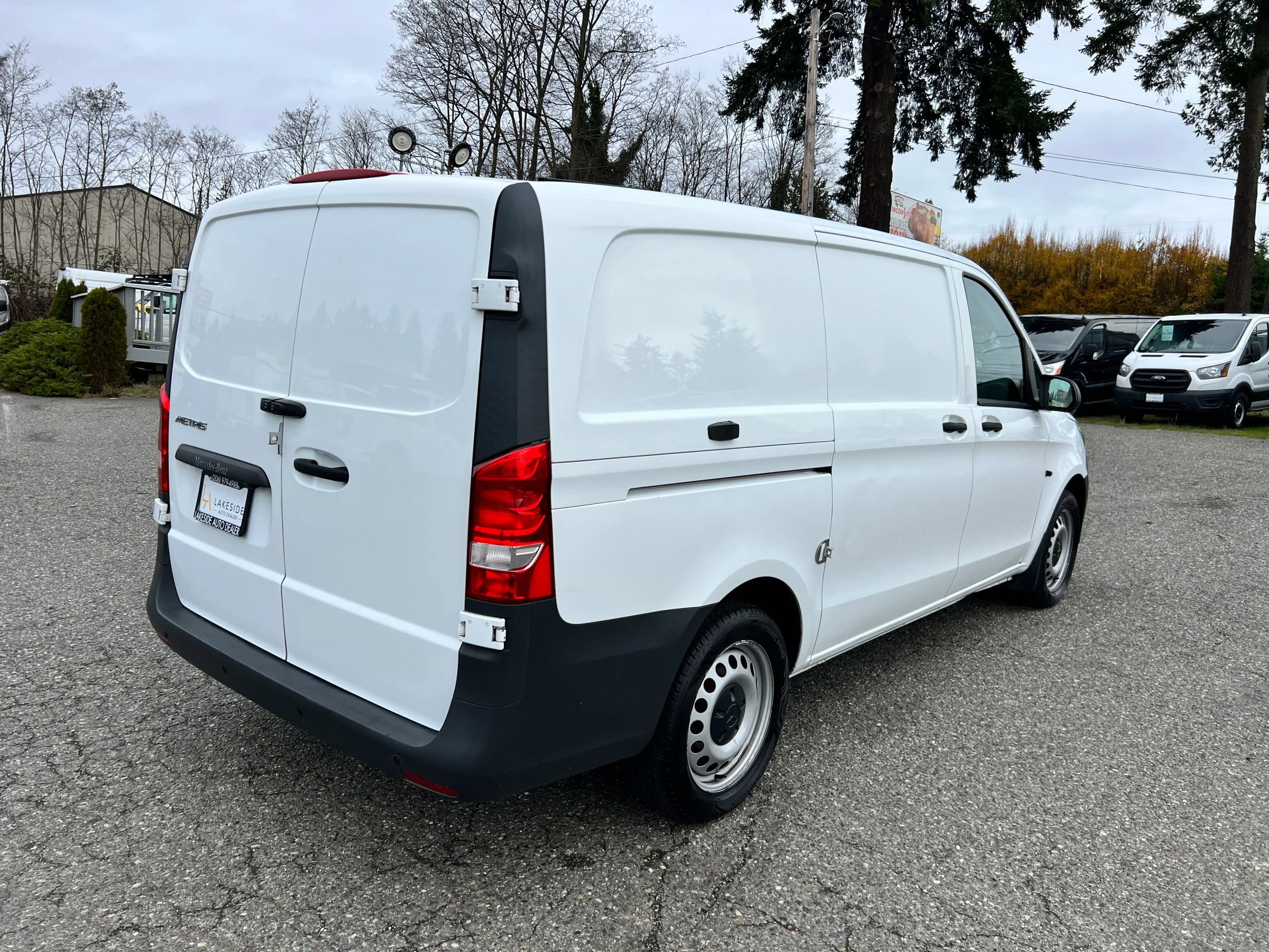 Used 2019 Mercedes-Benz Metris Standard WB Van 3D image 7