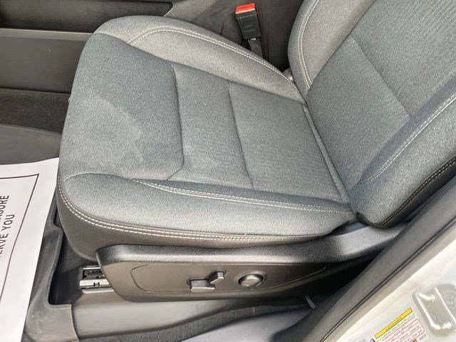 Used 2022 RAM 1500 Big Horn AWD/4WD image 9