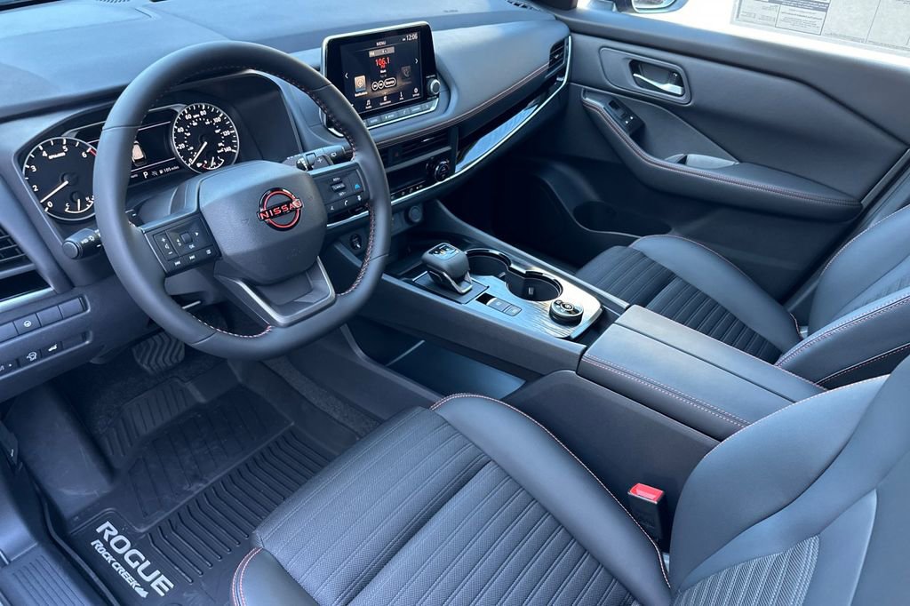 New 2026 Nissan Rogue Rock Creek image 8