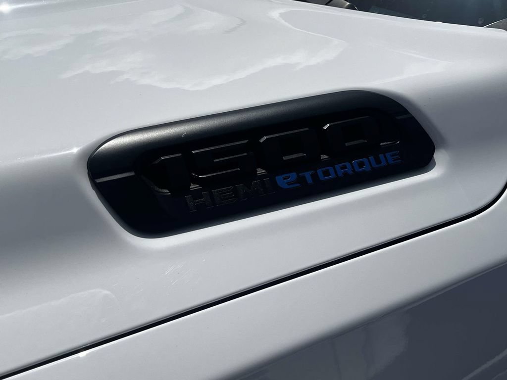 Used 2023 RAM 1500 Big Horn AWD/4WD image 10