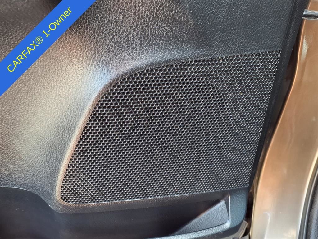 Used 2014 Toyota RAV4 Limited w/ Technology Package image 18