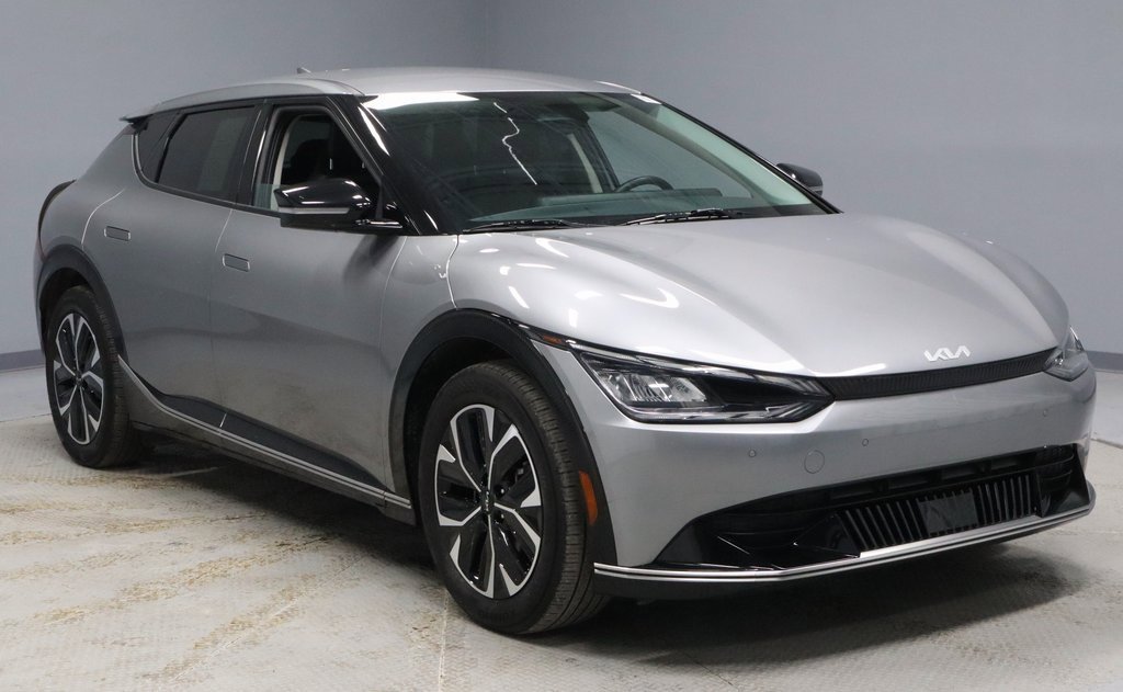 Used 2023 Kia EV6 Wind image 1