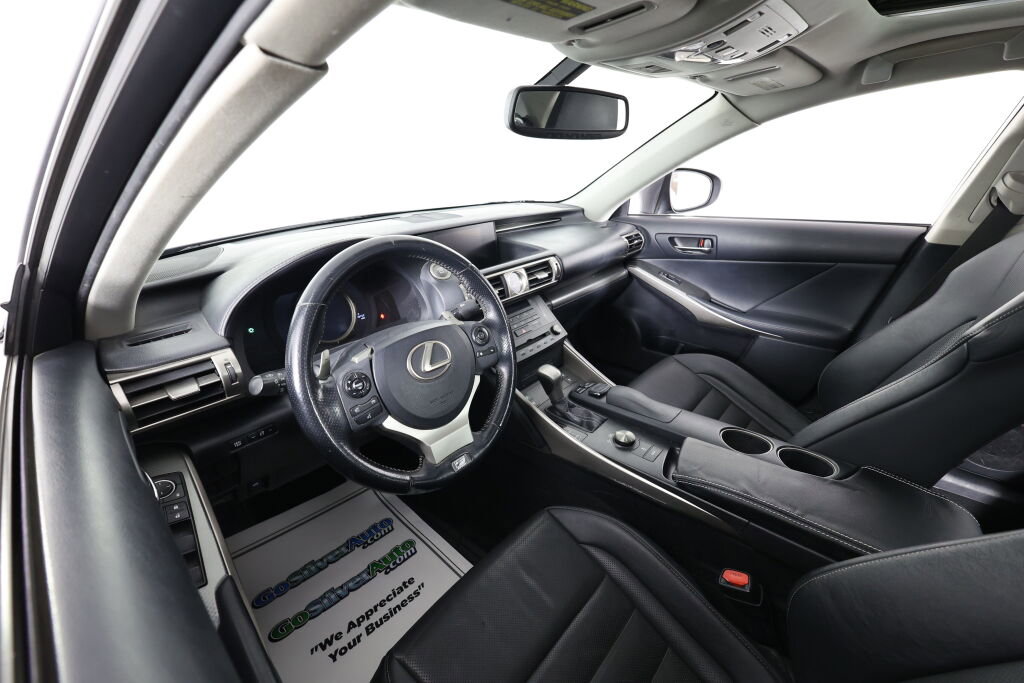 Used 2015 Lexus IS 250 w/ F-Sport Package image 10
