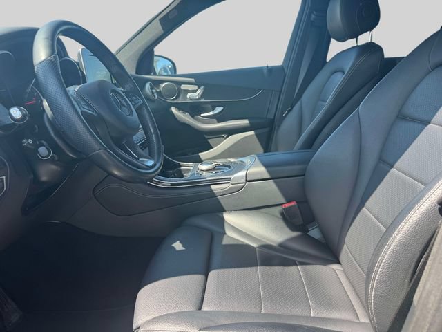 Used 2018 Mercedes-Benz GLC 300 4MATIC image 20