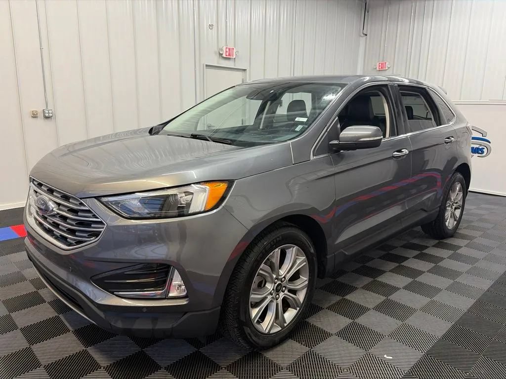 Used 2024 Ford Edge Titanium AWD/4WD image 7
