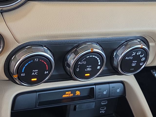 Used 2025 MAZDA MX-5 Miata Grand Touring RWD image 21