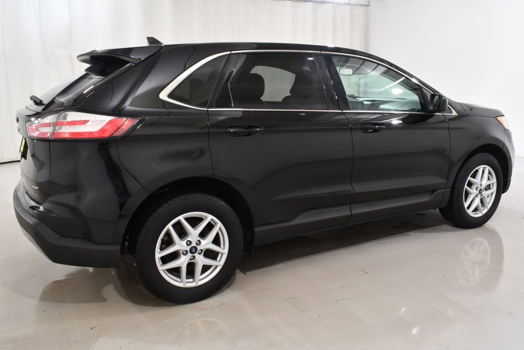 Used 2022 Ford Edge SEL w/ Convenience Package image 11