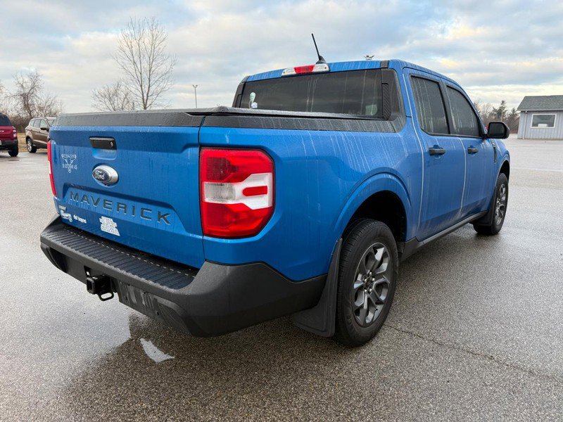 Used 2022 Ford Maverick XLT image 3