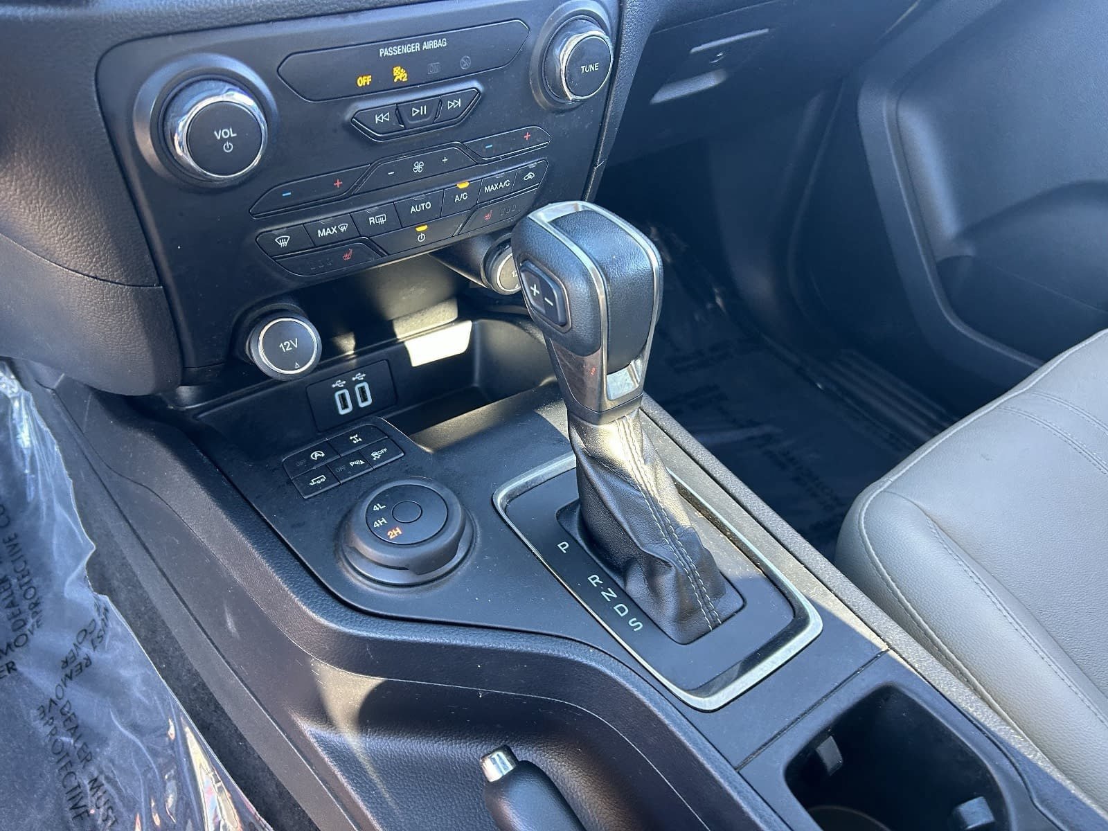 Used 2020 Ford Ranger Lariat w/ Equipment Group 501A Mid AWD/4WD image 29