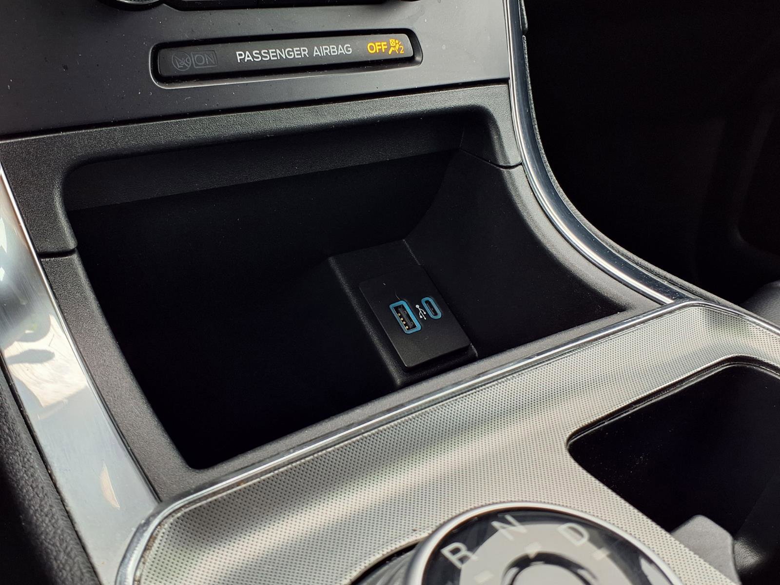 Used 2024 Ford Edge Titanium image 13