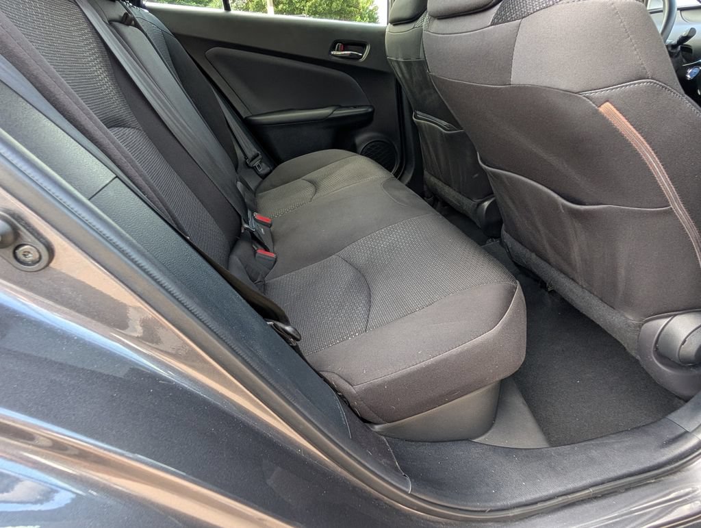 Used 2021 Toyota Prius LE FWD image 20