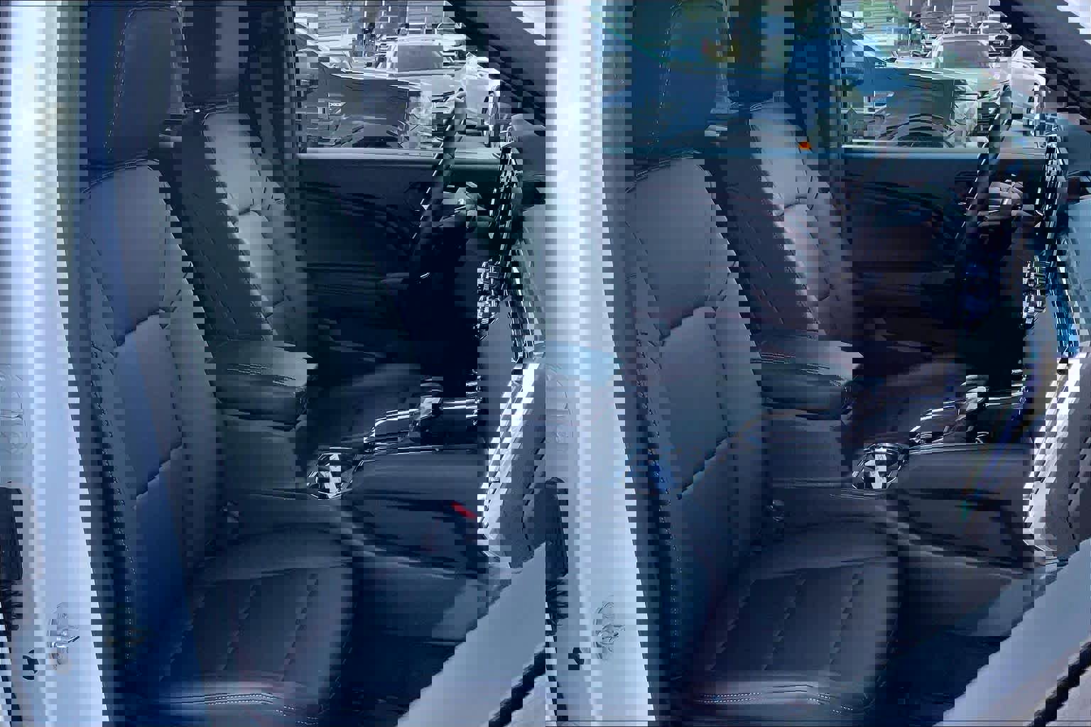 Used 2023 GMC Canyon Elevation w/ Elevation Premium Package RWD image 9