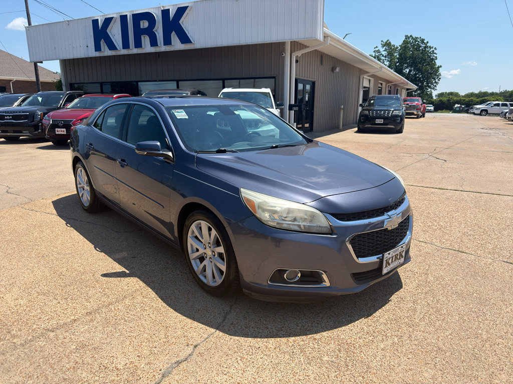 Used 2015 Chevrolet Malibu LT w/ Leather Package FWD image 7