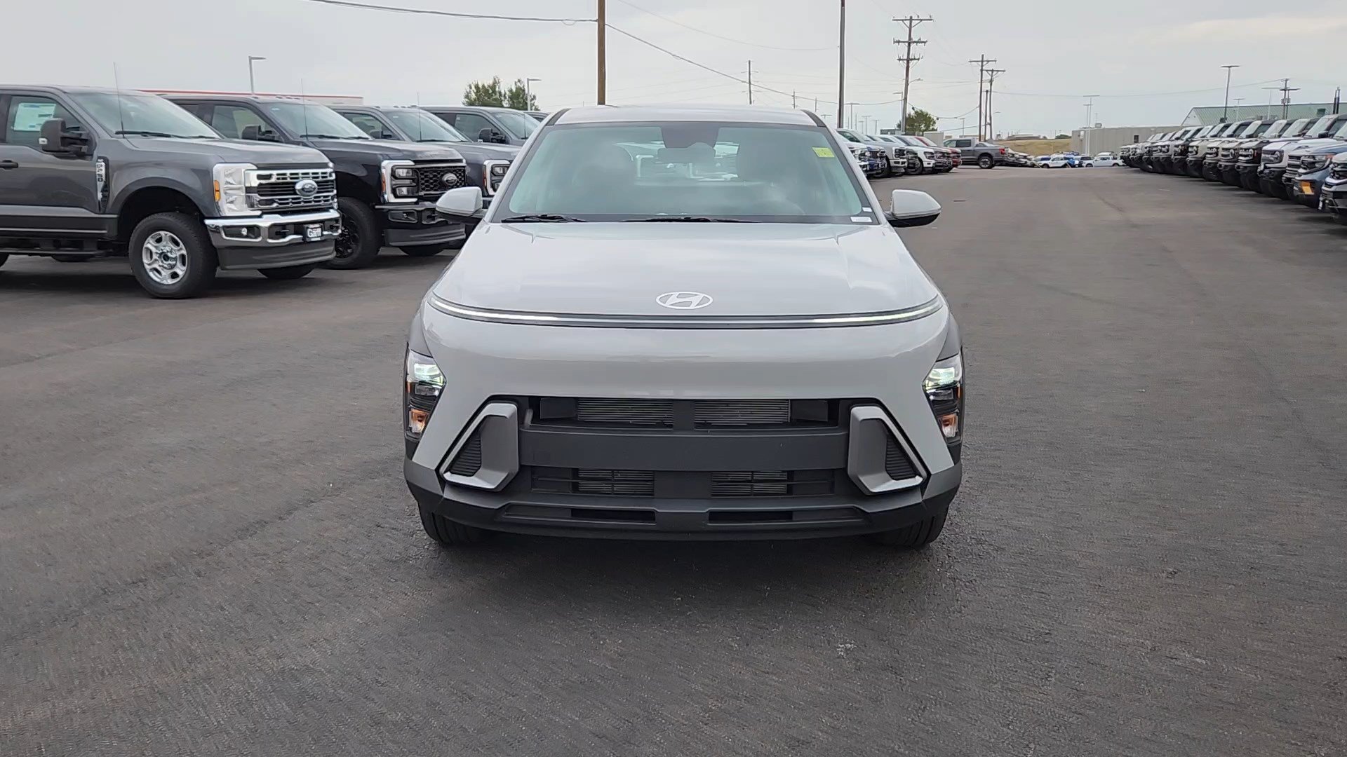 Used 2026 Hyundai Kona SE AWD/4WD image 4