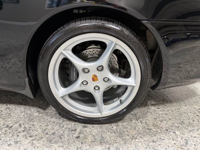 Used 2002 Porsche 911 Carrera RWD image 34