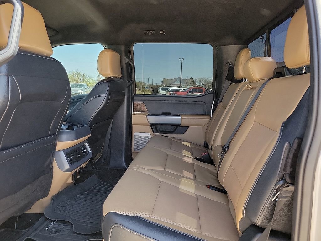 Used 2024 Ford F250 Lariat w/ Sport Appearance Package image 16