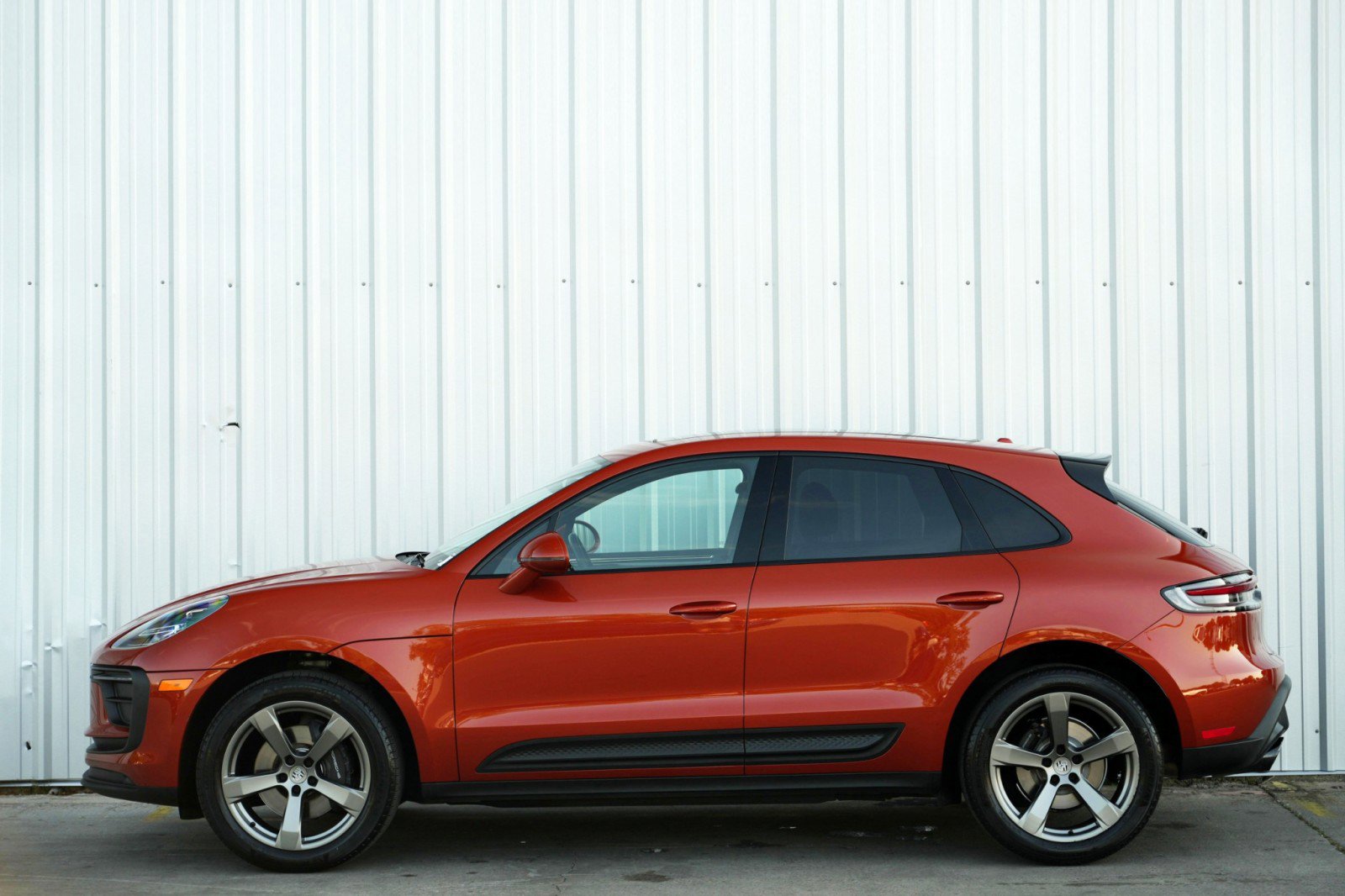 Used 2023 Porsche Macan image 49