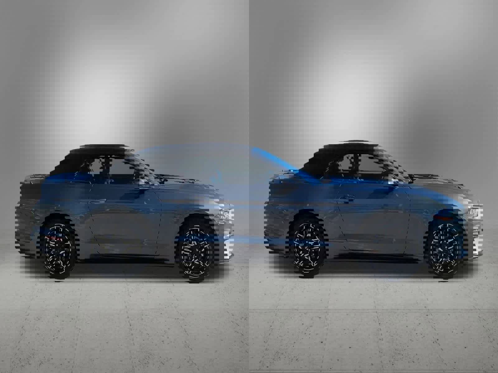 Used 2023 Ford Mustang Premium image 7