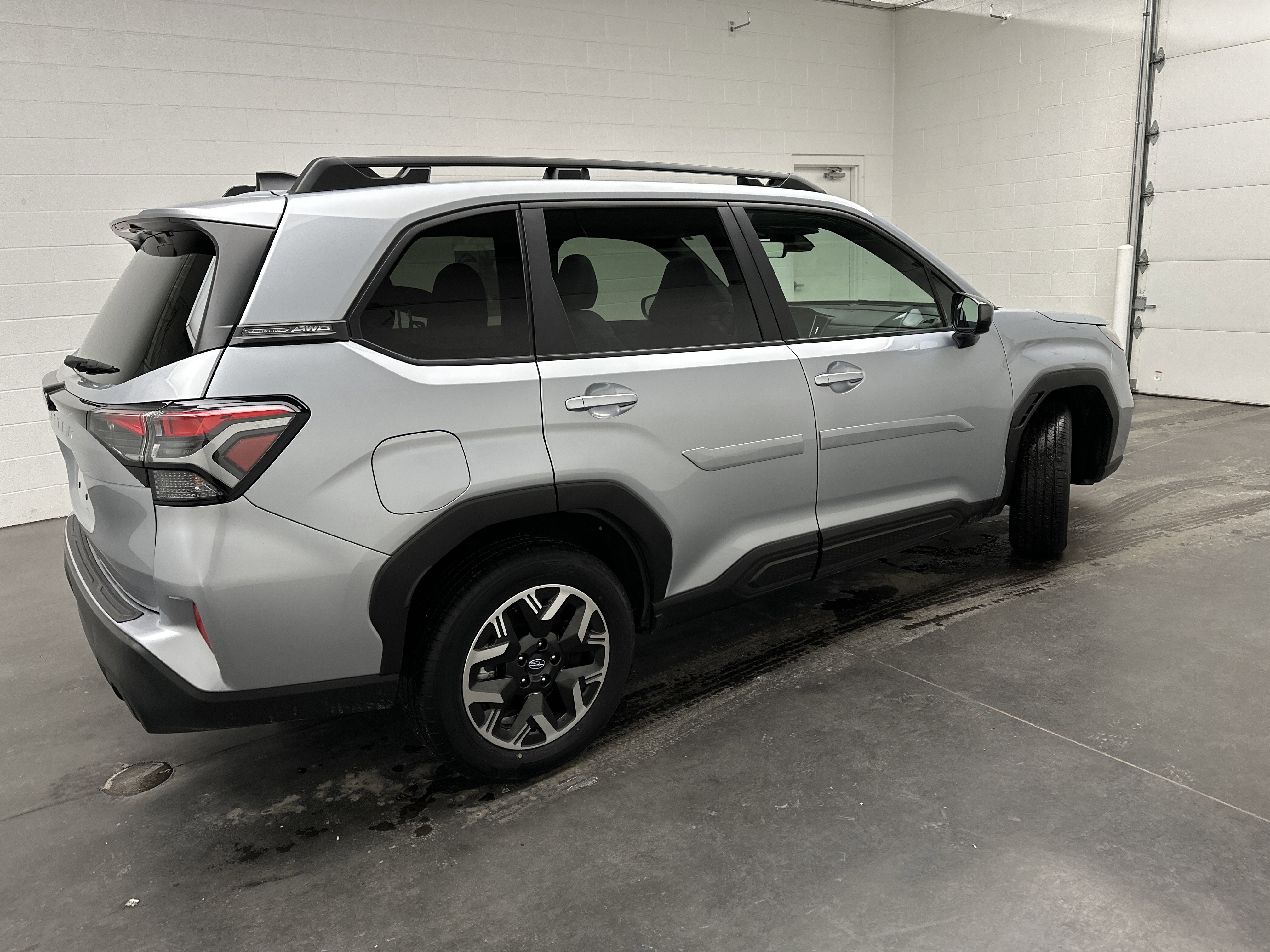 Certified 2025 Subaru Forester Premium image 8