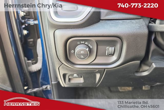 Used 2023 RAM 1500 Big Horn AWD/4WD image 14