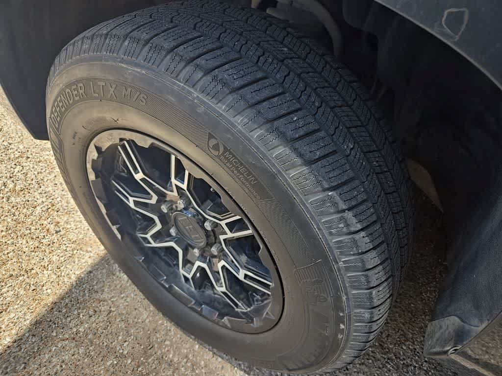 Used 2019 Chevrolet Tahoe LT AWD/4WD image 7