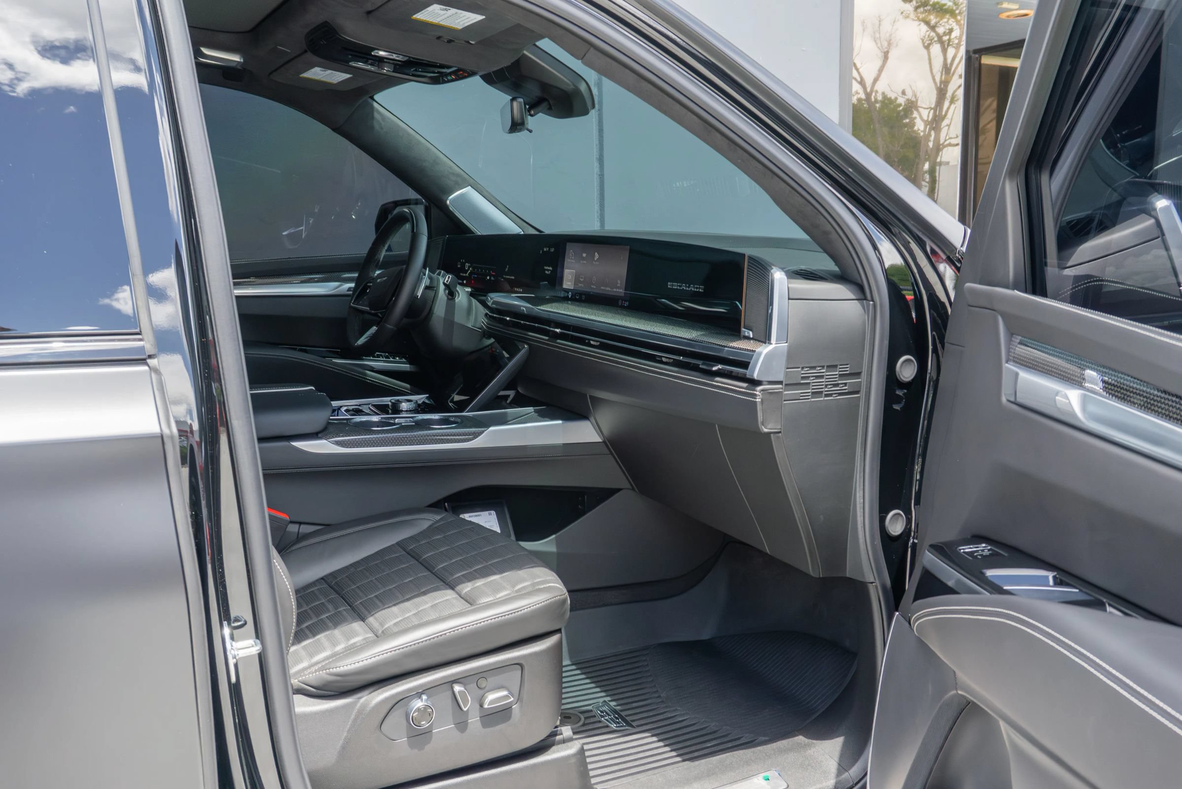 Used 2026 Cadillac Escalade V AWD/4WD image 58