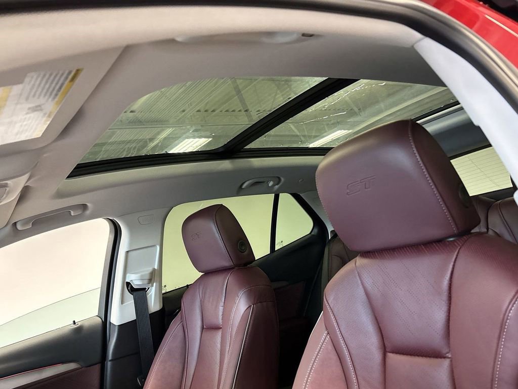 New 2025 Buick Envision Sport Touring image 23