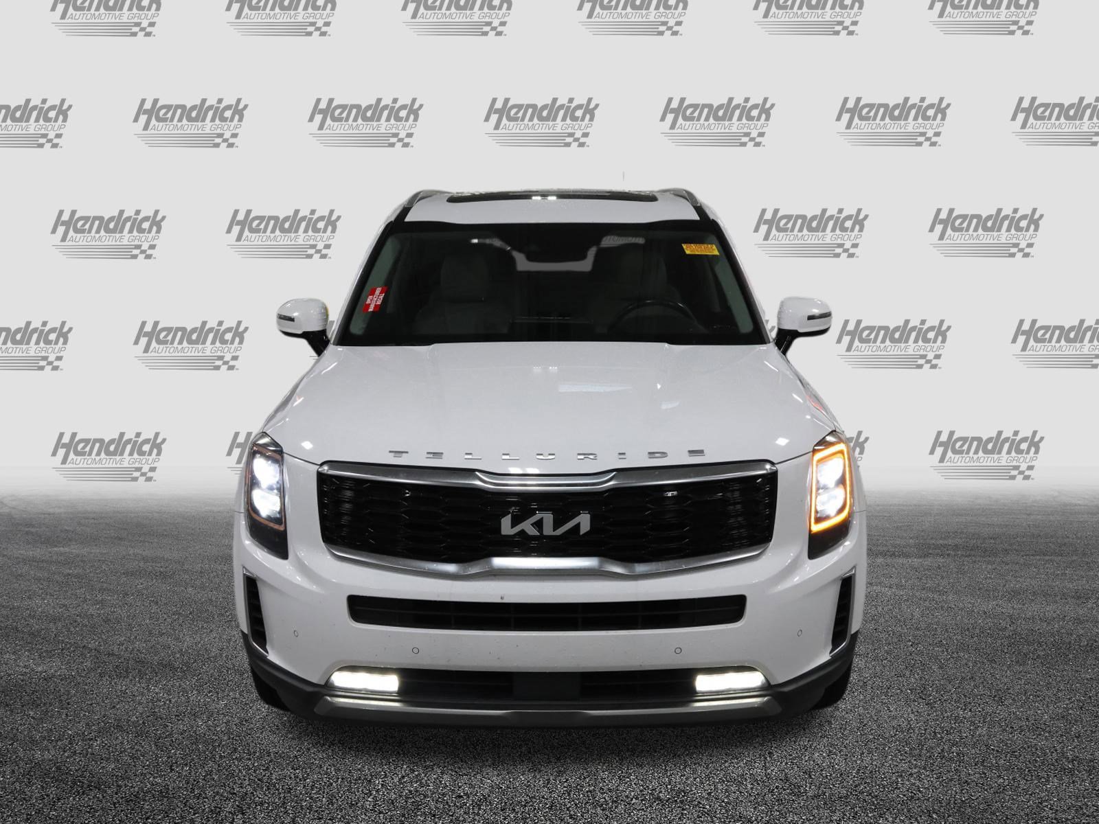 Used 2022 Kia Telluride SX image 3