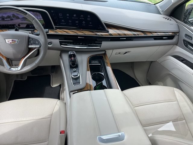 Certified 2023 Cadillac Escalade ESV Premium Luxury Platinum RWD image 42