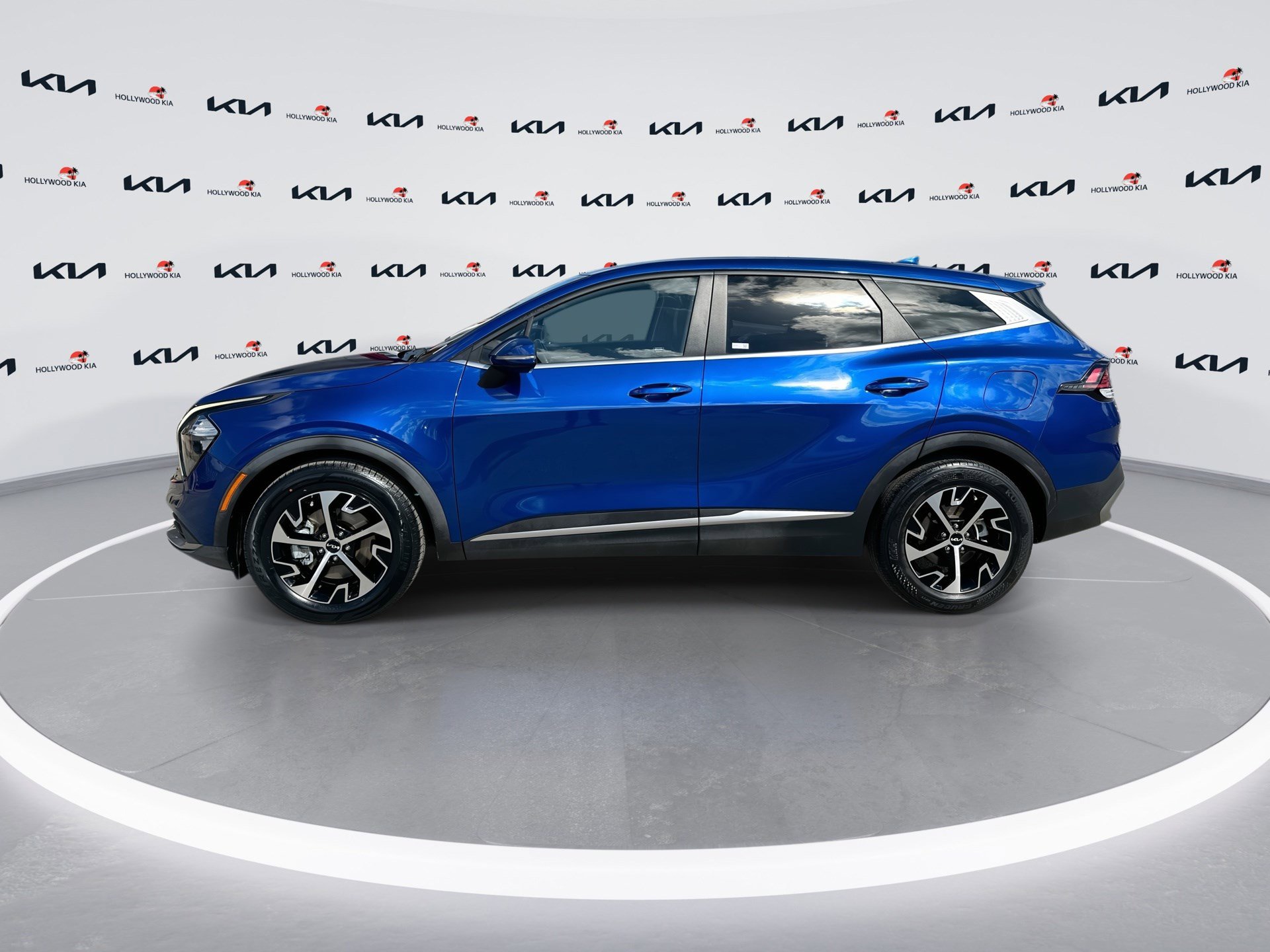 Certified 2023 Kia Sportage EX FWD image 5