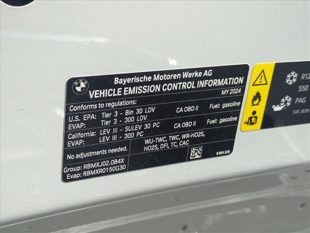 Used 2024 BMW 330i Sedan w/ Convenience Package RWD image 27