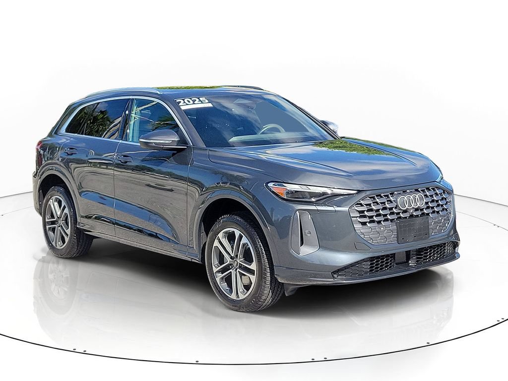 Certified 2025 Audi Q5 Premium w/ Convenience Package AWD/4WD image 1