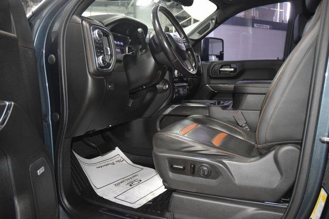 Used 2020 GMC Sierra 2500 AT4 w/ Technology Package image 36