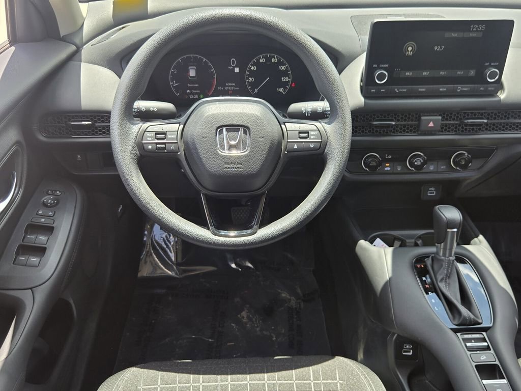 Certified 2023 Honda HR-V LX image 12