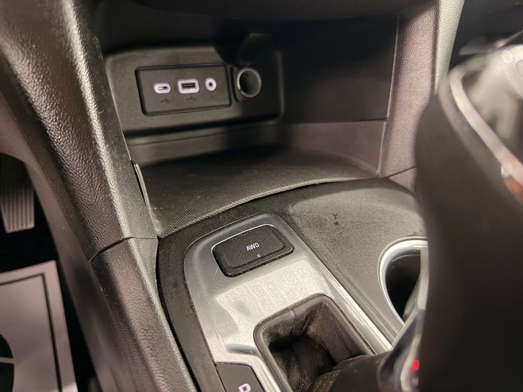 Used 2019 Chevrolet Equinox LT AWD/4WD image 22