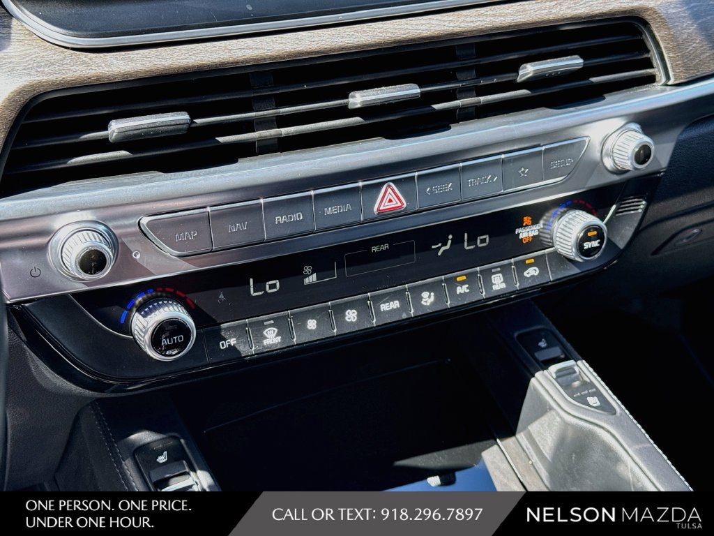 Used 2020 Kia Telluride EX w/ Towing Package FWD image 30