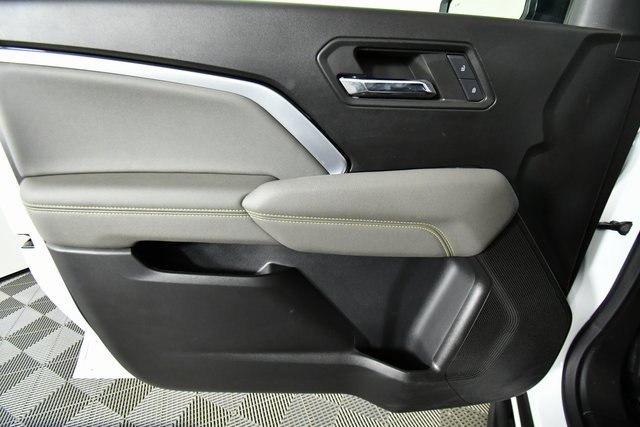 Used 2024 Chevrolet Colorado ZR2 w/ Safety Package image 21