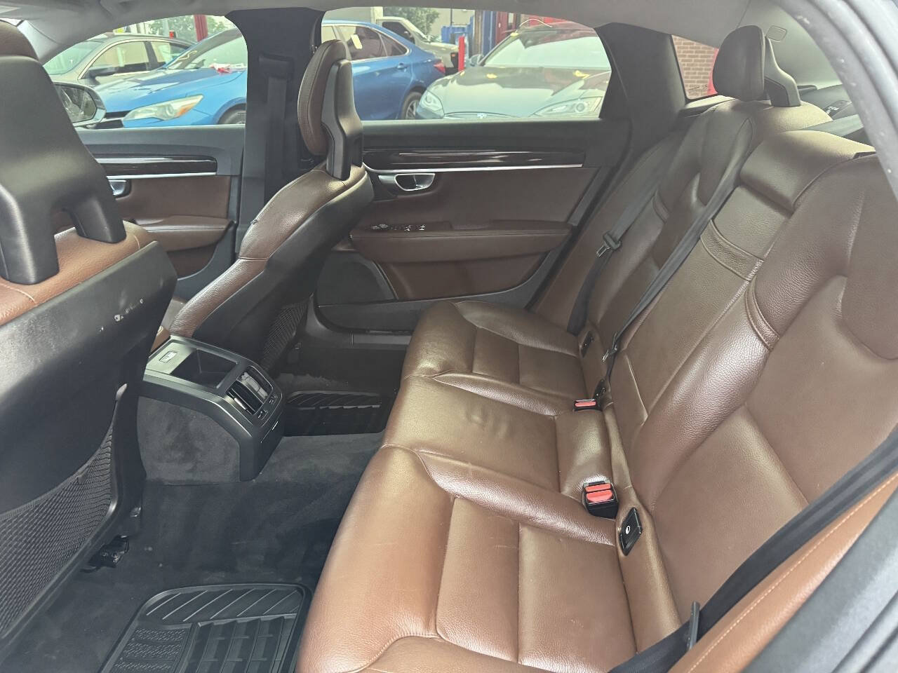 Used 2019 Volvo S90 T6 Momentum AWD/4WD image 16