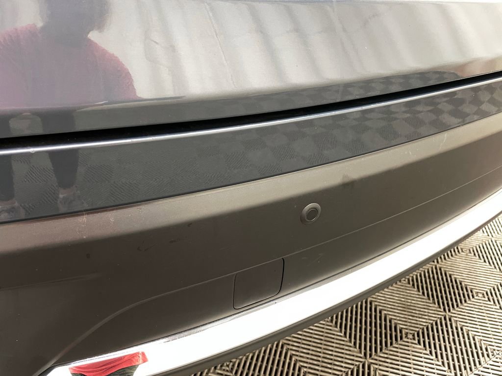 Used 2022 MAZDA CX-9 Carbon Edition AWD/4WD image 16