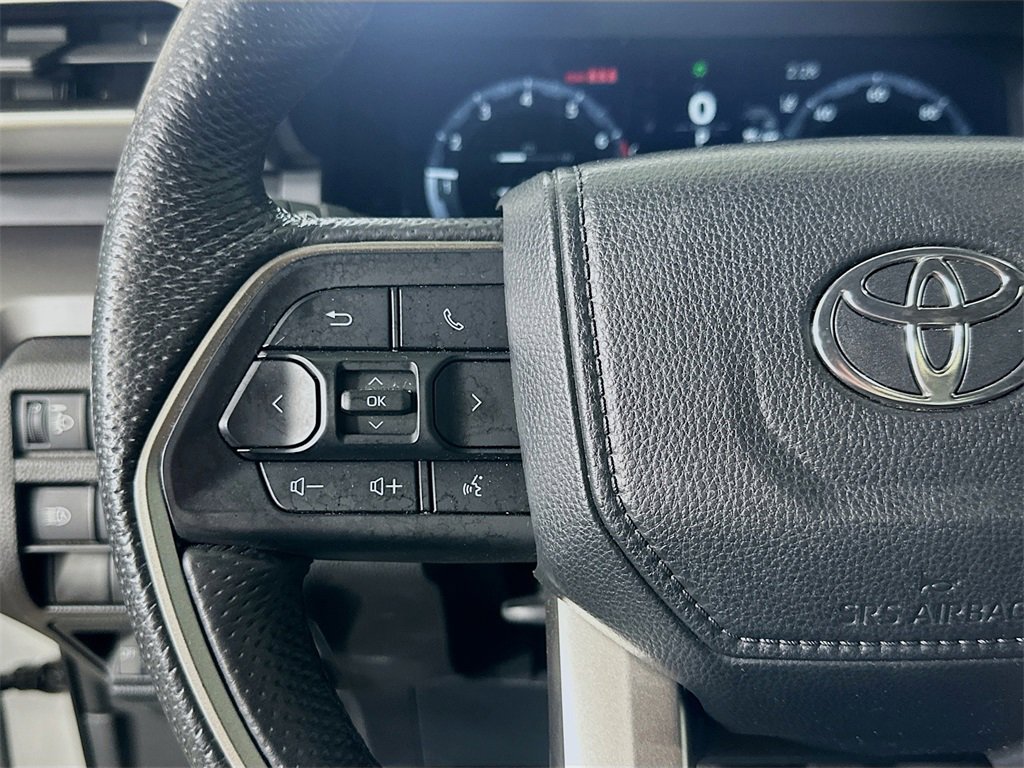 Used 2024 Toyota Tacoma TRD Off-Road image 22