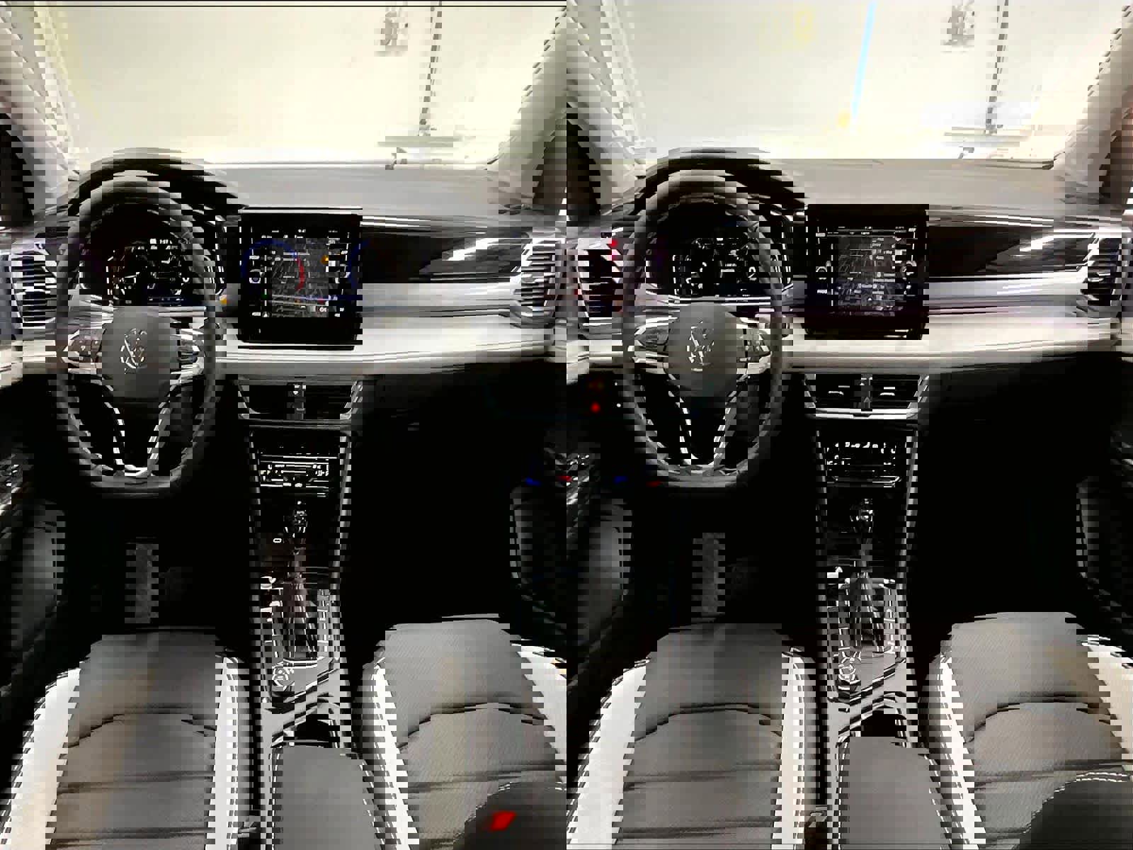 New 2026 Volkswagen Taos SEL image 7