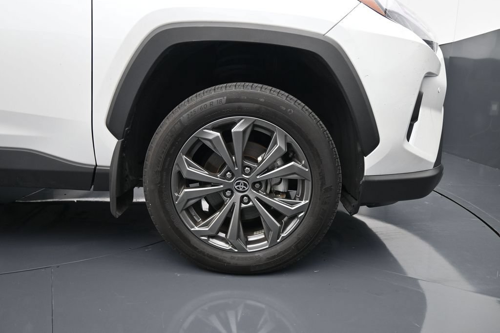 Used 2024 Toyota RAV4 Limited w/ Advanced Technology Package AWD/4WD image 11