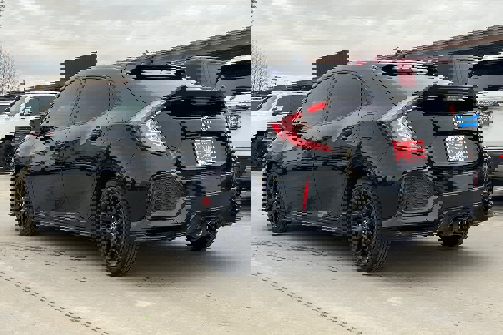 Used 2018 Honda Civic Sport image 7