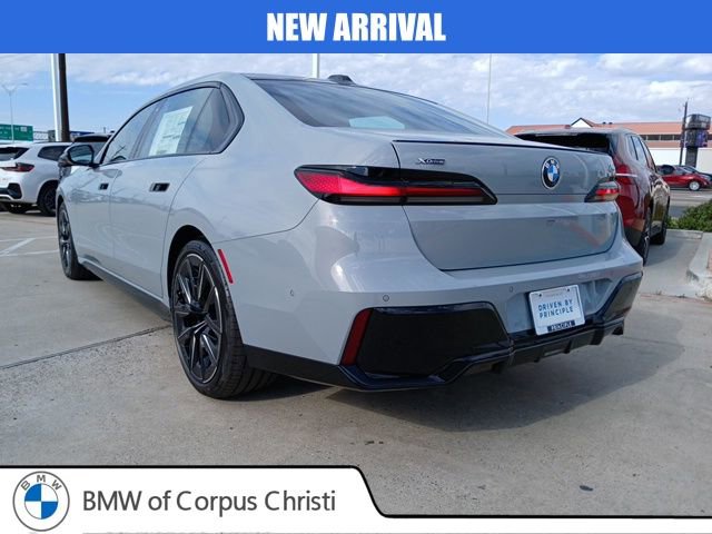 Used 2026 BMW 740i xDrive image 7
