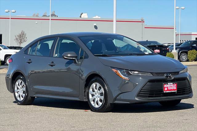 Certified 2025 Toyota Corolla LE image 5