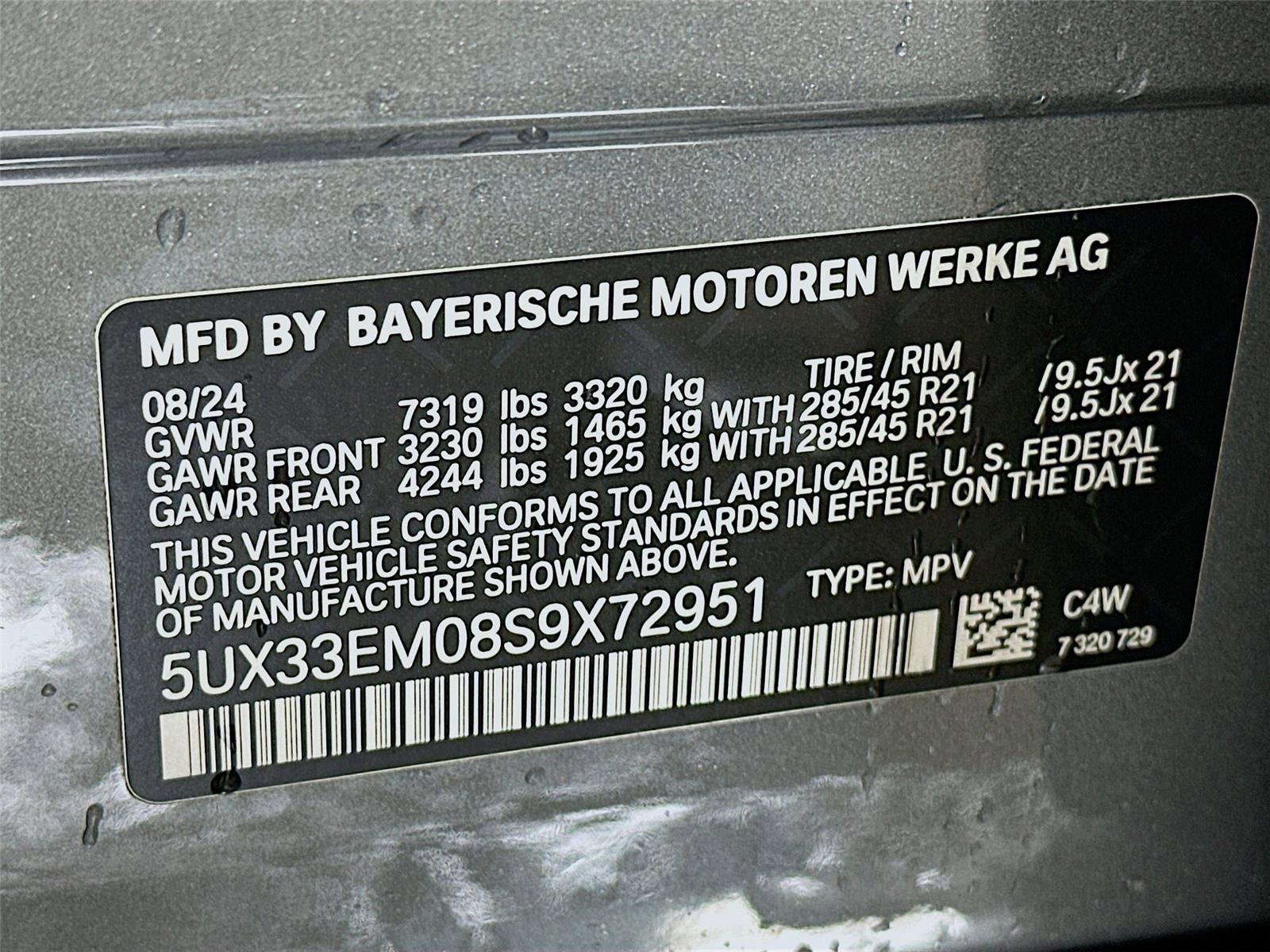 Used 2025 BMW X7 M60i w/ Executive Package image 35