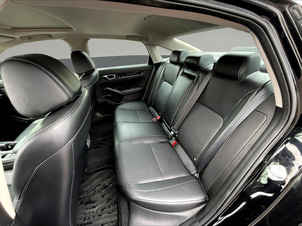 Used 2022 Honda Civic Touring image 25